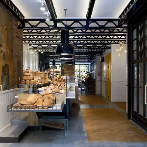 Praktik Bakery מלון